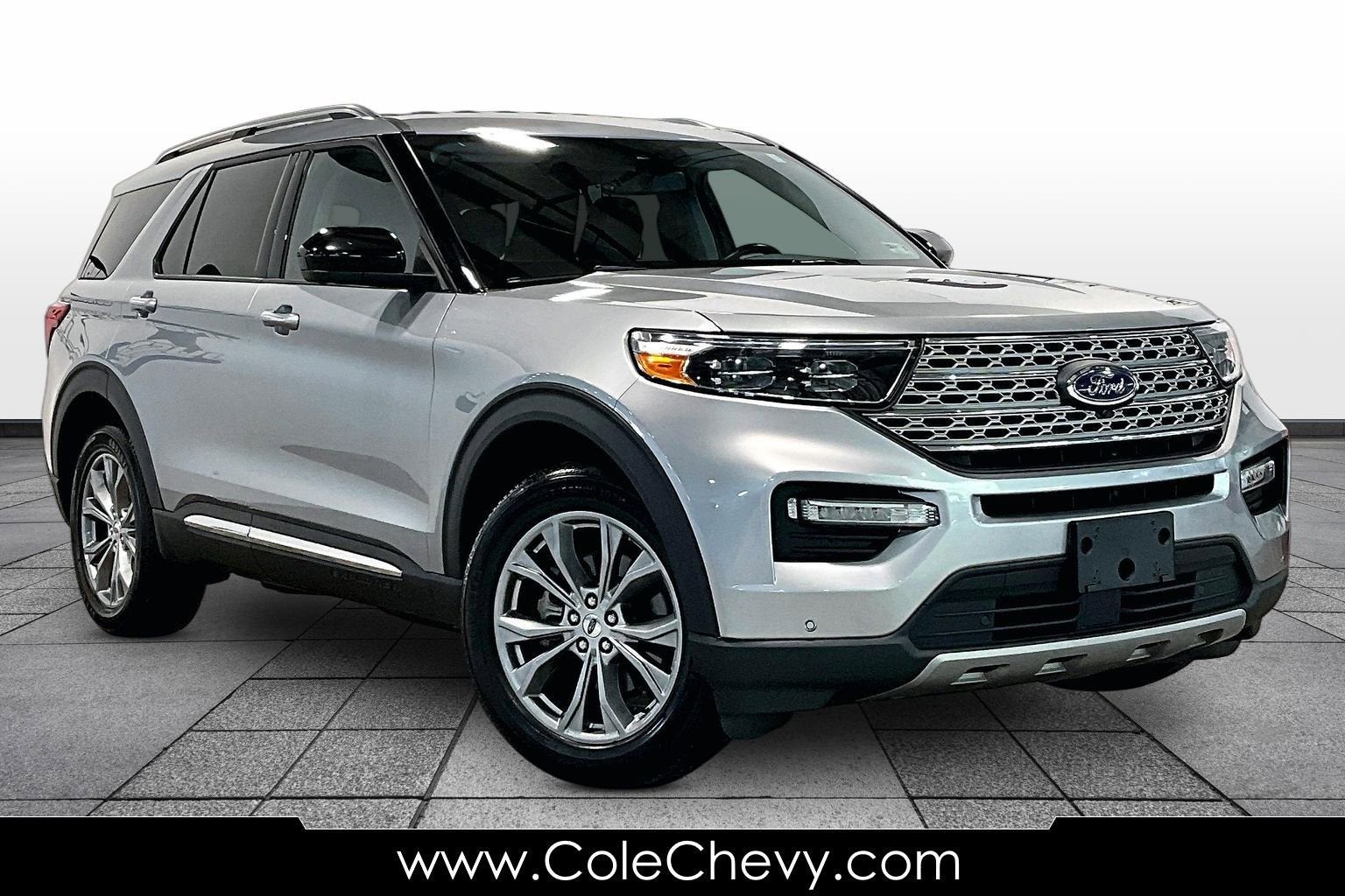 2023 Ford Explorer Limited in Other — front three-quarter view